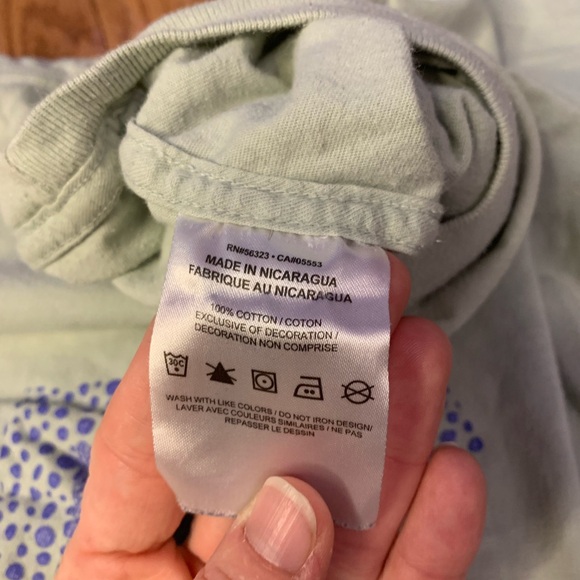 The Nike Tee M Purple Cheetah Print T-Shirt Medium Cotton Y2K - Picture 5 of 7